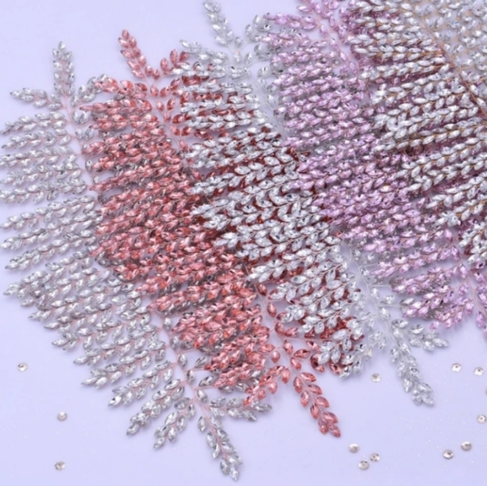 Rhinestone bridal wedding pageant prom hair pin - Picture 3 of 10